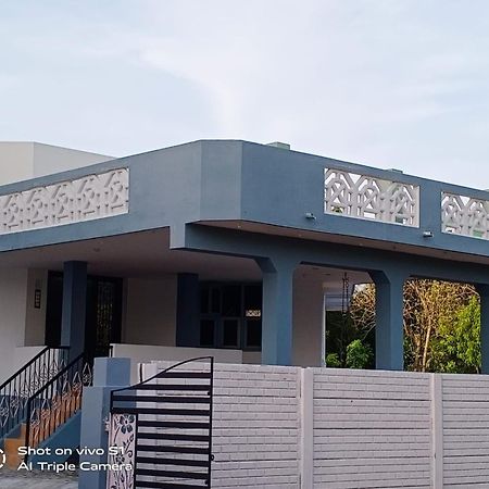 Madura Homestay - Gorgeous Home With 2Bhk 5 Minutes From Nh44 马杜赖 外观 照片